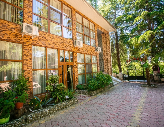 Отель «Гости Кавказа» Цандрипш