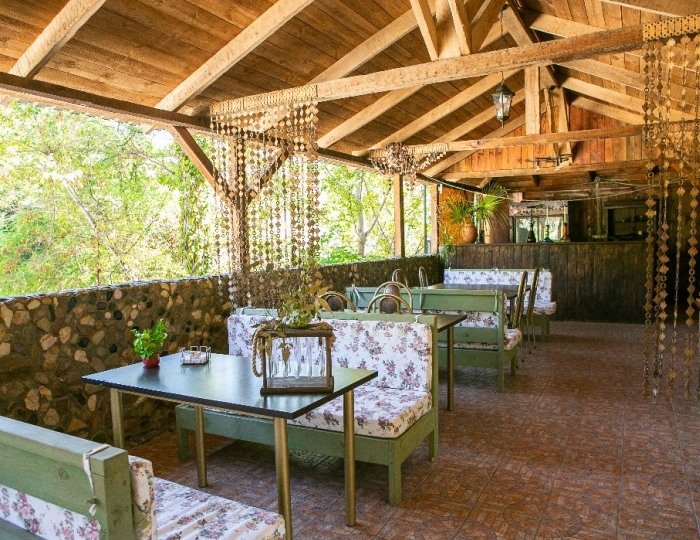 Рестораны и бары - Отель «Гости Кавказа» Цандрипш